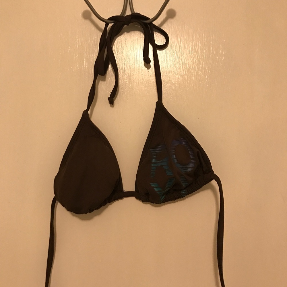 Roxy bathing suit top